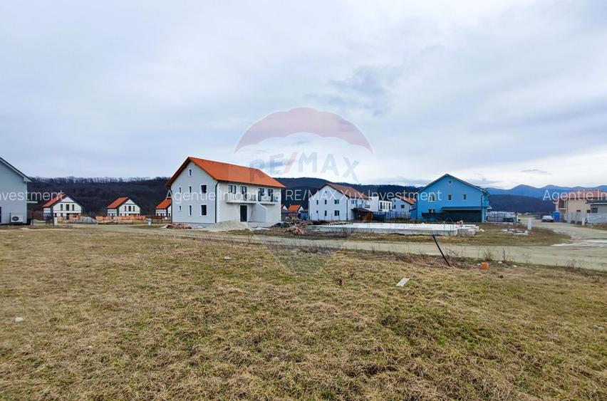 Teren intravilan de vânzare în Tălmaciu - 2