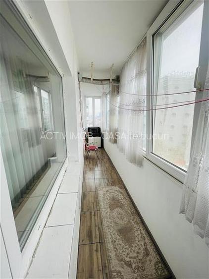 2 camere semidec. - loc parcare -  Auchan Vitan - 12