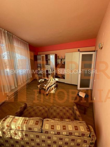 VILA cu spatii comerciale situata in zona CUMPANA - 7