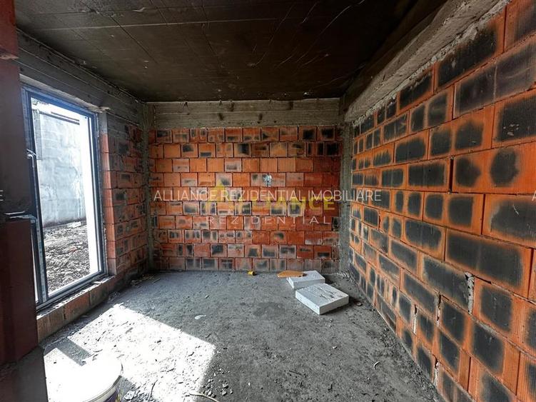 Vila individuala 5 camere ~ 3 bai ~  Teren 300 mp - 8