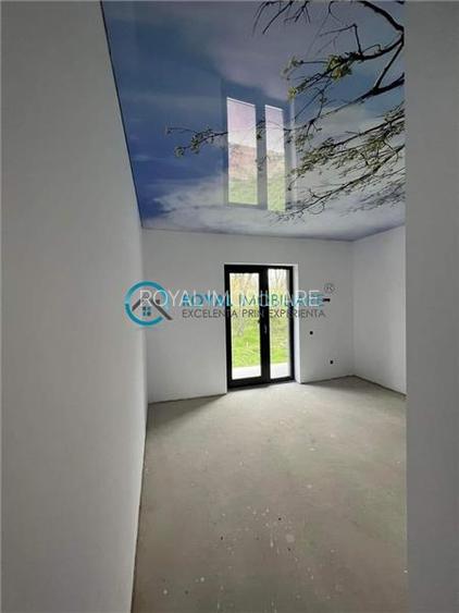 Royal Imobiliare - Vanzare Vila de lux zona Bucov - 4