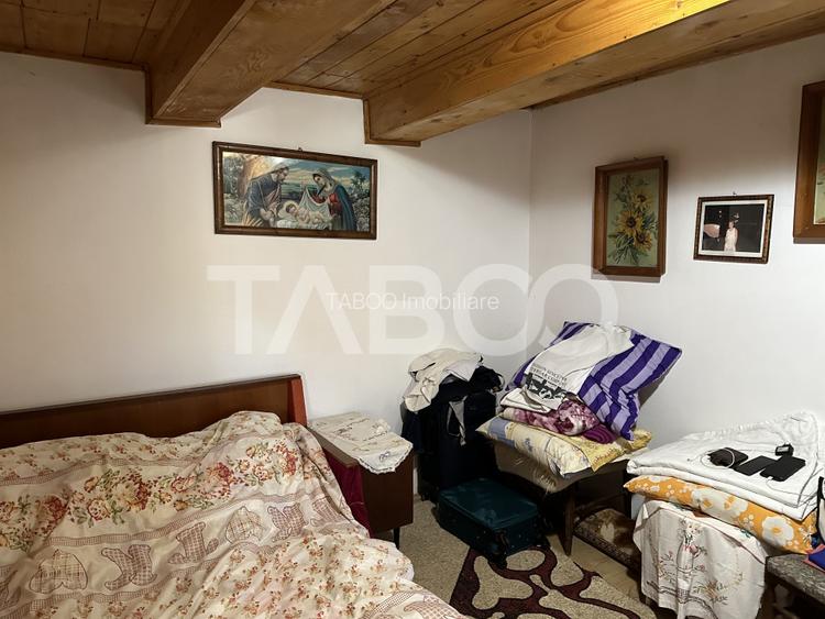 Casa de vanzare 2 camere 2340 mp teren in Comuna Parau Judetul Brasov - 4