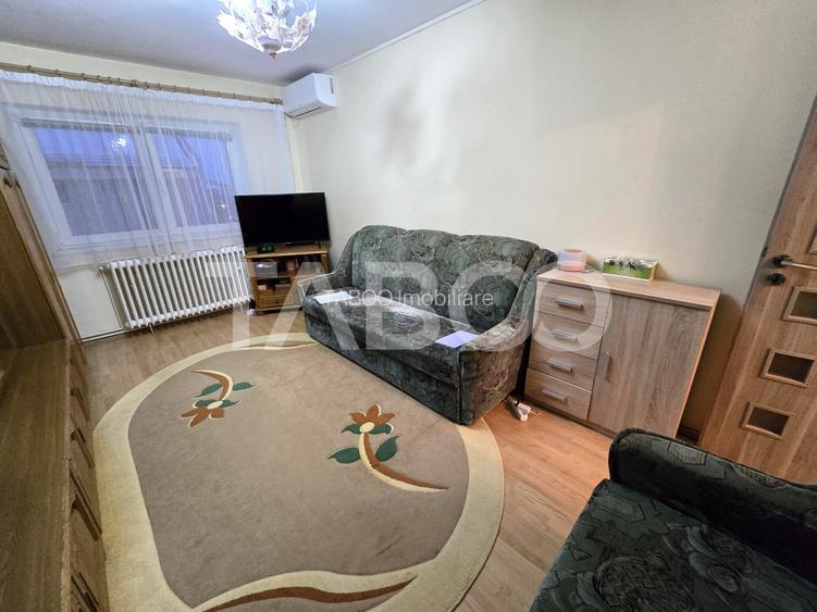 Apartament 2 camere decomandat balcon pivnita Terezian Sibiu - 3