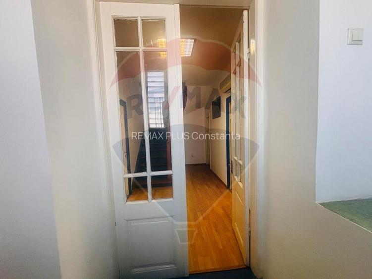 Spațiu de birouri central 2 camere in apropriere Bd. Mamaia Constanta - 9