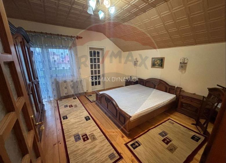 Casă de inciriat cu 4 dormitoare,Gradiste - 6