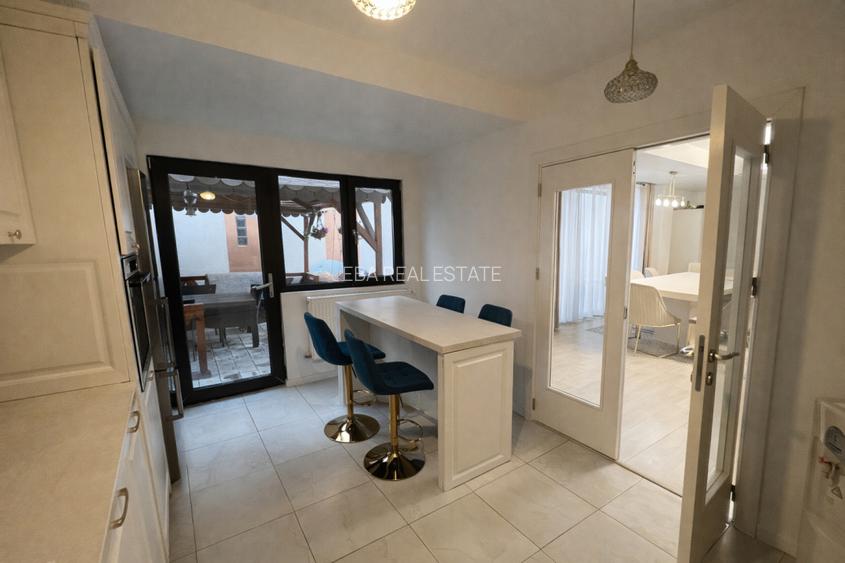 Vila cocheta 180 mp construiti, 340mp teren mobilata utilata lux Pantelimon - 9