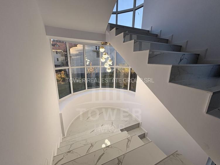 💄  Două spații pretabile pentru activități de beauty | 35 mp - 10