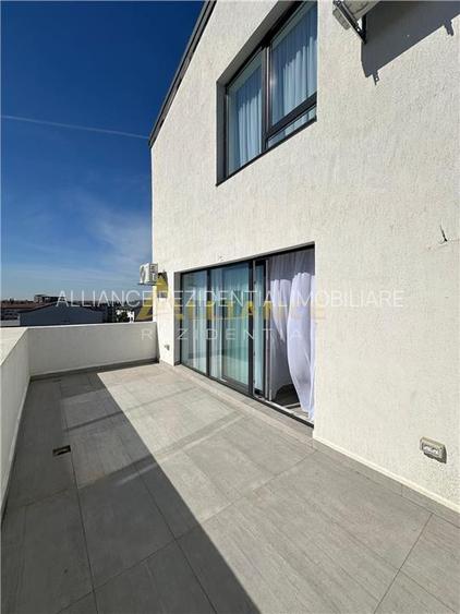 Aparatorii Patriei - Penthouse- 3 Camere -Mobilat - 16