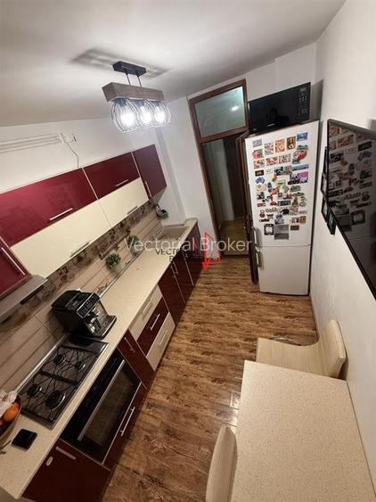 Apartament decomandat in bloc reabilitat Tei- Brasoveni - 7