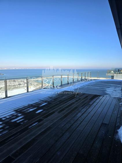 Duplex cu vedere frontala la mare | Etajele 11–12 | Parcare subterana - 12