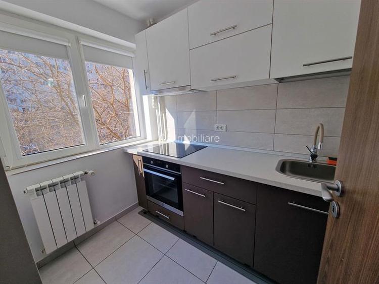 Garsoniera, Dristor - 2