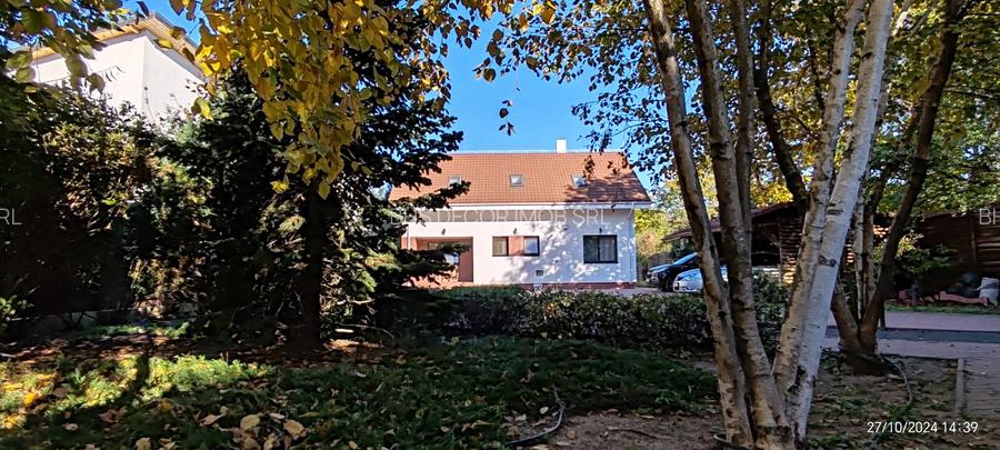 Tunari, Str. Campului, Casa tip Vila, 5 Camere, Teren 1900 mp - 7