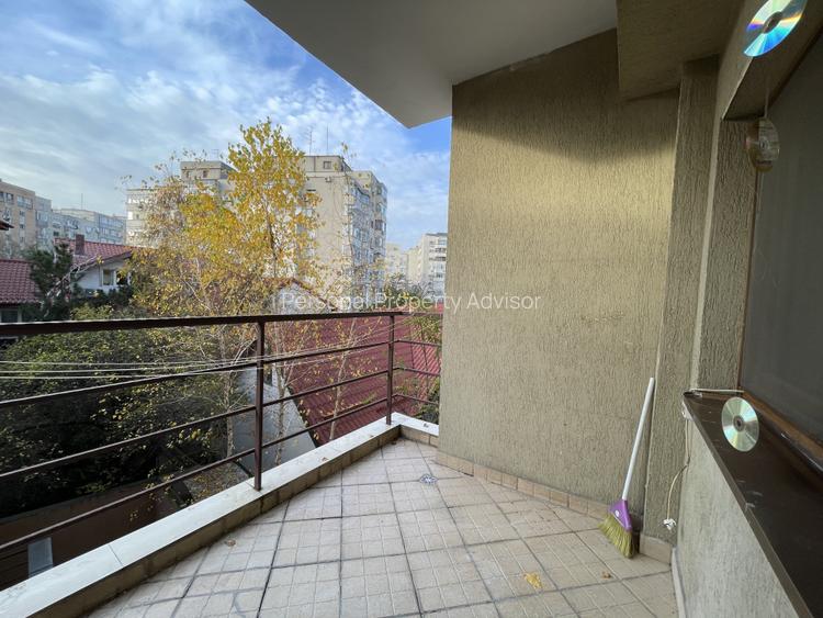 Apartament cu 2 camere de inchiriat in zona Marriott - 12