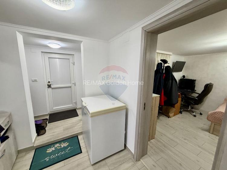 Casă / Vilă cu 4 camere de vânzare în zona Central - 22