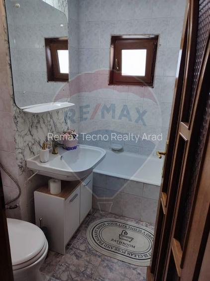Apartament 3 cam, 2 balcoane, loc parcare zona Micalaca Orizont - 12
