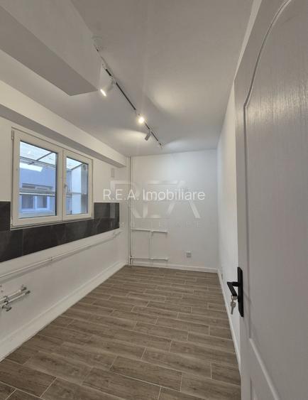 2 camere, et 3/4, bloc tip P, anvelopat-Drumul Taberei - 4