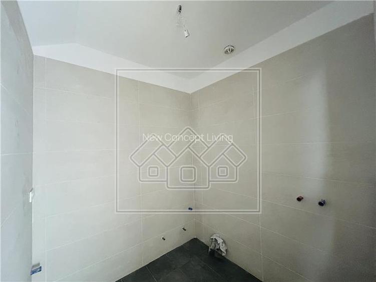 Apartament de vanzare in Sibiu - 4 camere, balcon - ap la vila - 22