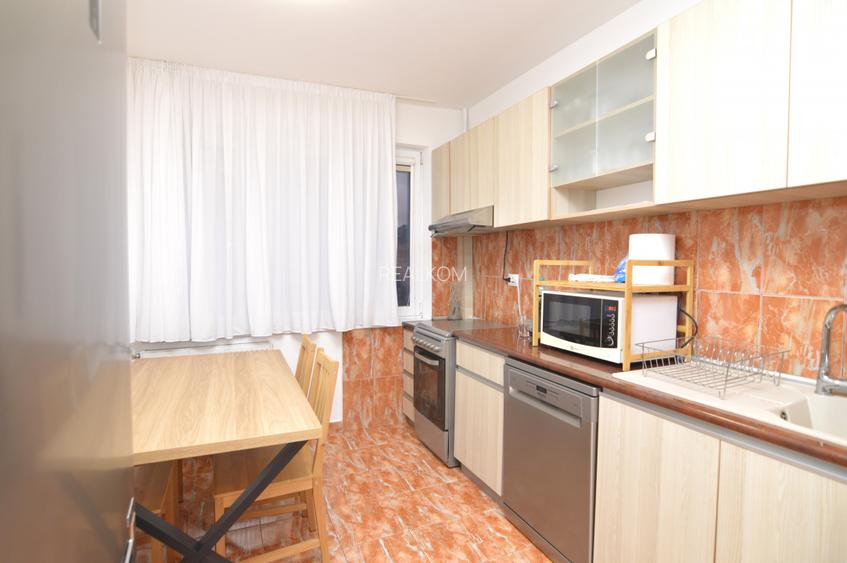 INCHIRIERE APARTAMENT 3 CAMERE DRISTOR – METROU DRISTOR 2 - 22