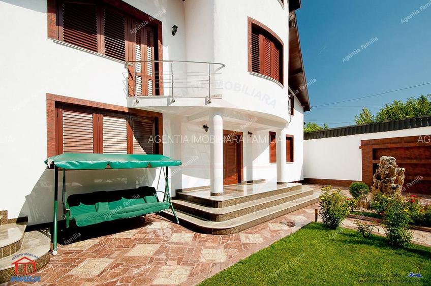 Vanzare vila clasica amenajata in stil Baroc situata in Galati - 6