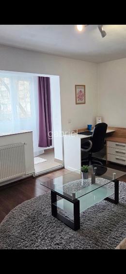 Ap 1 camera, et 1/4, centrala proprie - 3