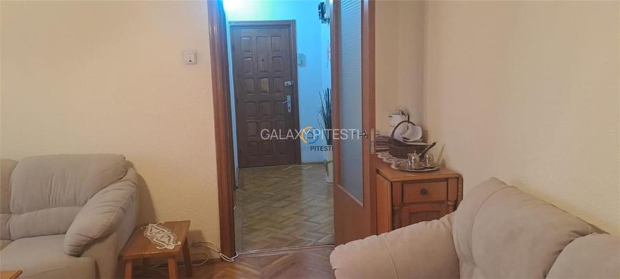 Apartament trei camere Exercitiu, etaj 3 4, liber - 3
