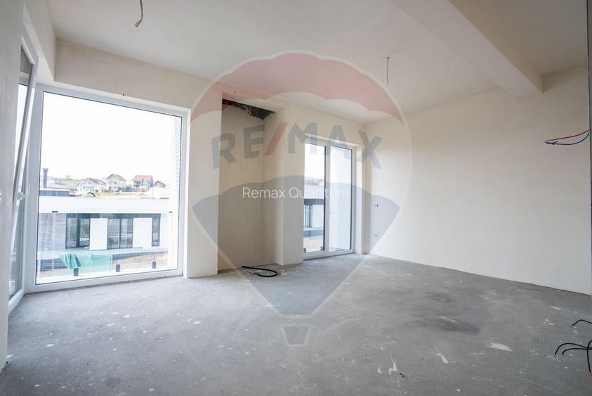 De vânzare casă 5 camere  în zona Dealuri Oradea - 23