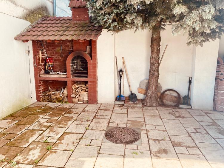 |Vila Individuala Deosebita|9 Camere|Se vinde la cheie| - 16