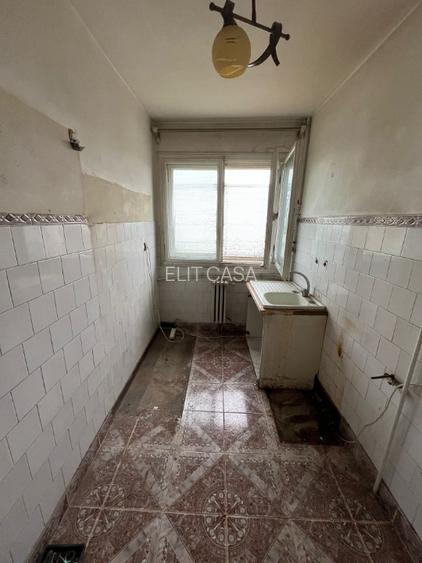 Apartament cu 2 camere, decomandat, zona Copou - 2