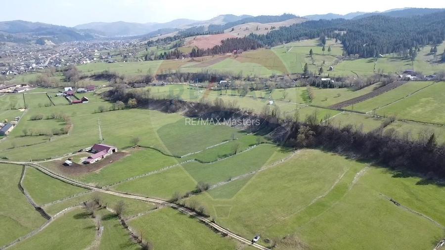 Teren 9,202 mp Manastirea Humorului / Strada Principala BUCOVINA - 11