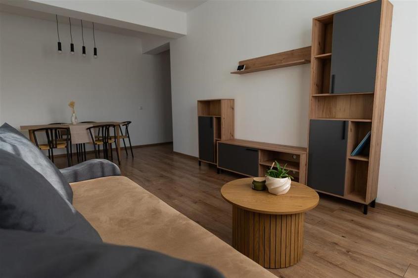 Apartament decomandat 2 camere cu balcon in Selimbar