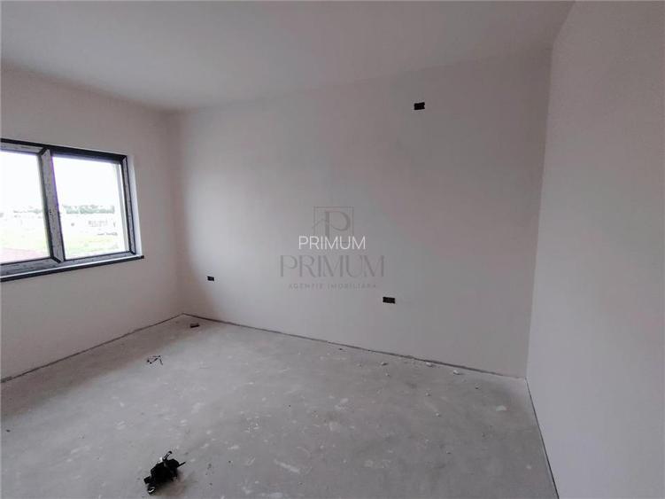 DUPLEX SPATIOS - ZONA CENTRALA - LANGA ASFALT - 6