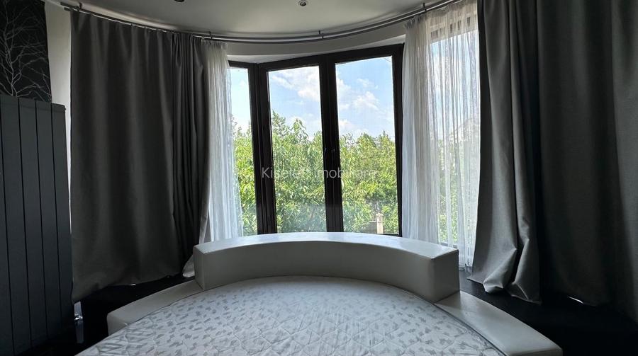 Vila individuală nouă P+2,garaj 2 mașini,curte,terasă,grădină. - 9
