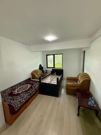 2 Camere Valea Lupului - str. Luminii / Etaj intermediar - Loc de parcare / la 300m de noul Parc de joaca
