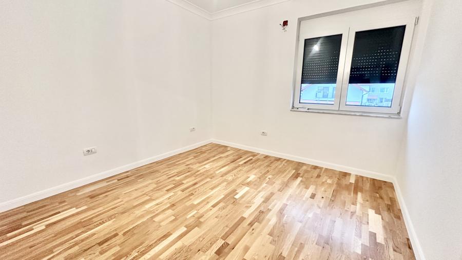 Duplex Premium cu 5 camere si teren de 360 mp in Mosnita Noua