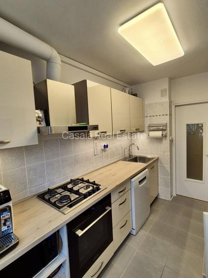 Apartament 4 camere de vanzare | Centrala proprie | - 7