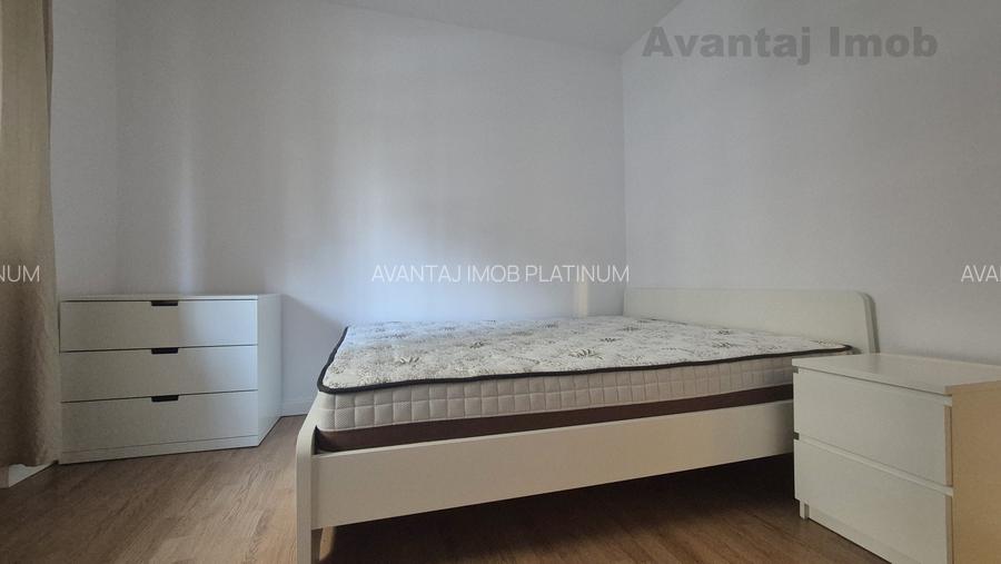 Tineretului,  loc de parcare - 7