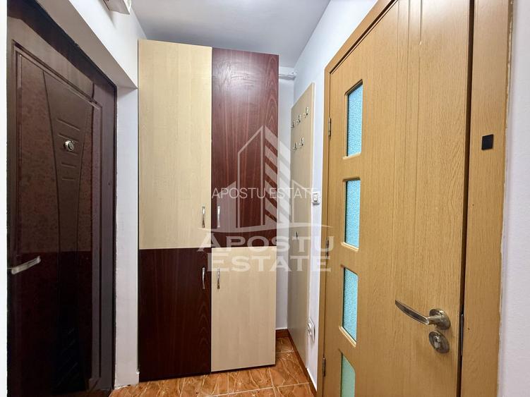 Apartament o camera, bucatarie inchisa,  zona Telegrafului - 8