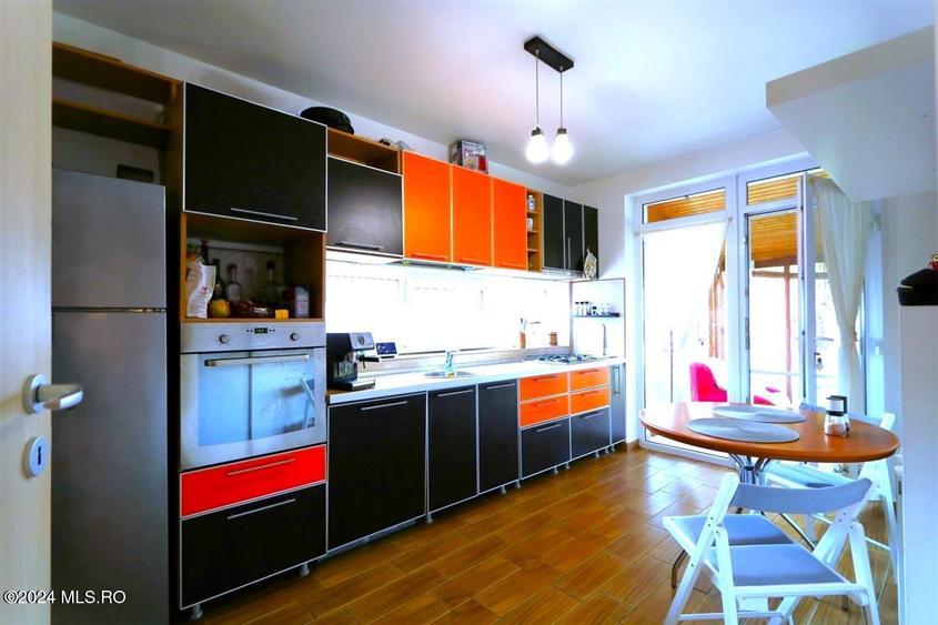 Cumpana - Del Sole, Str. Padova 4, vila P+M, teren pe colt de 397 mp! - 24