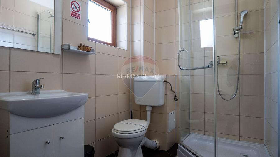 Oferta - vanzare pensiune 10 camere si casa de vacanta, Slanic Prahova - 13