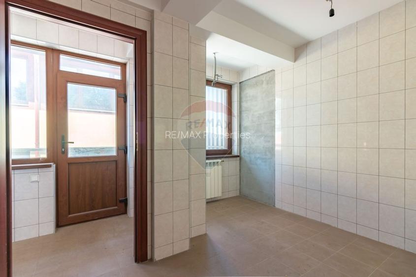 Spațiu comercial | Cladire Multifunctionala | Calea Ferentari - 21