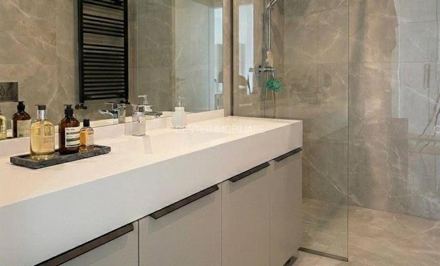 One Cotrocen, 2 camere lux, etaj 7, terasa, garaj, totul nou, cochet - 3