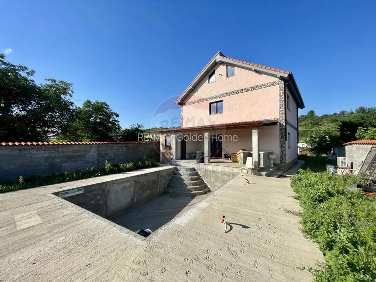 Casa / Vila in Sat Nou / Panciu - 2