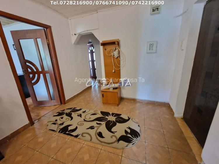 Apartament 2 camere ,situat in Rovinari, Str 22 Decembrie 1989 - 8