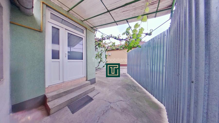 Casă cu 3 camere de vânzare în Arad – cartier Pârneava, complet renovată - 9