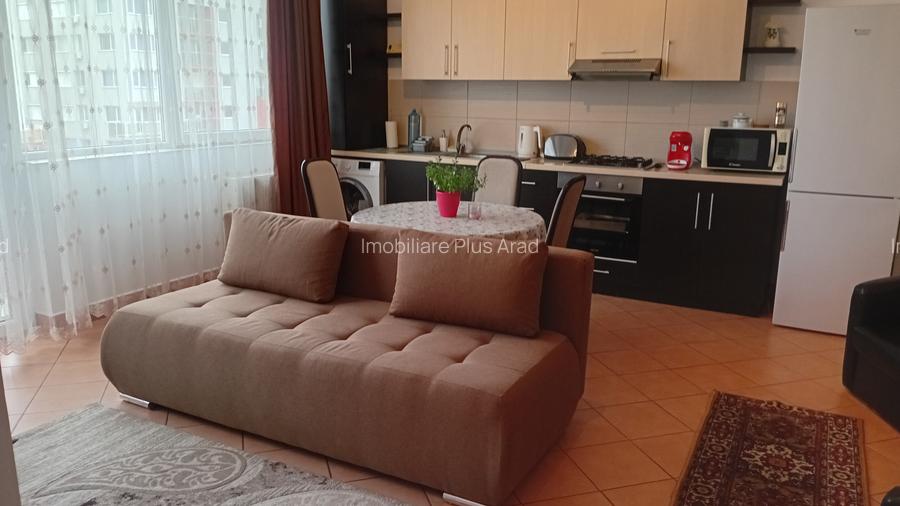 Inchiriez apartament cu 2 camere Ared UTA - 2