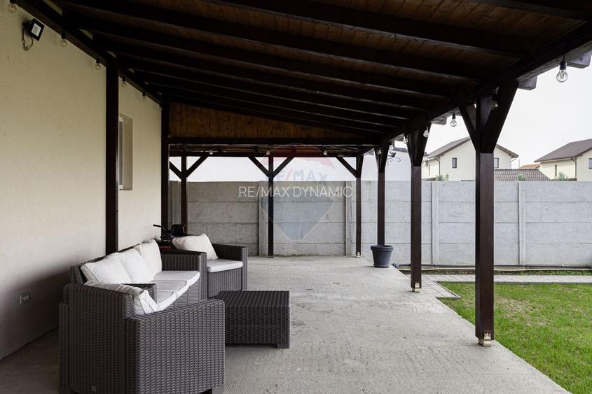 Casă de închiriat în cartierul Athena, zona 6 Vânători - 9