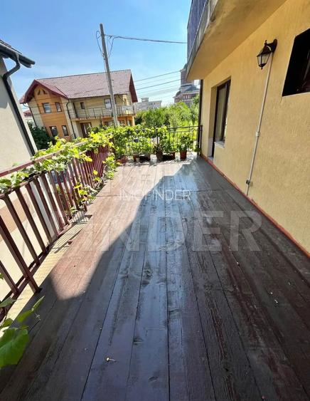 Vanzare apartament 3 camere in vila cu 6 apartamente in Buna Ziua - 5