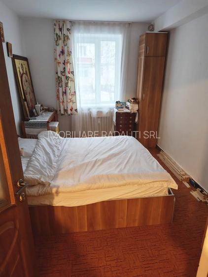 Apartament cu 4 Camere de Vânzare Parter I Suceava/Central I 130.000E - 2