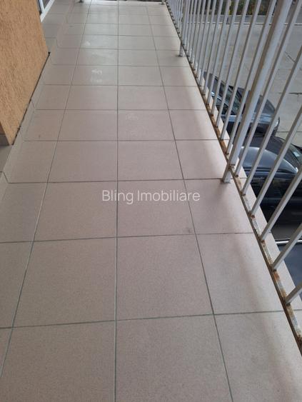 Apartament cu 3 camere, 61 mp, 2 balcoane, zona Porii - 10