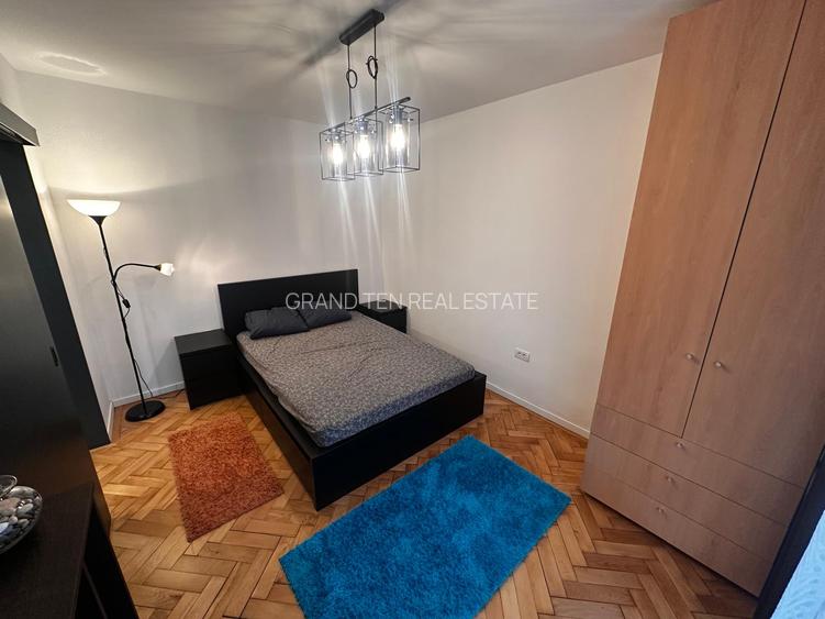 Inchiriere apartament 2 camere semidecomandat,metrou Parc Bazilescu, etaj 1 - 9